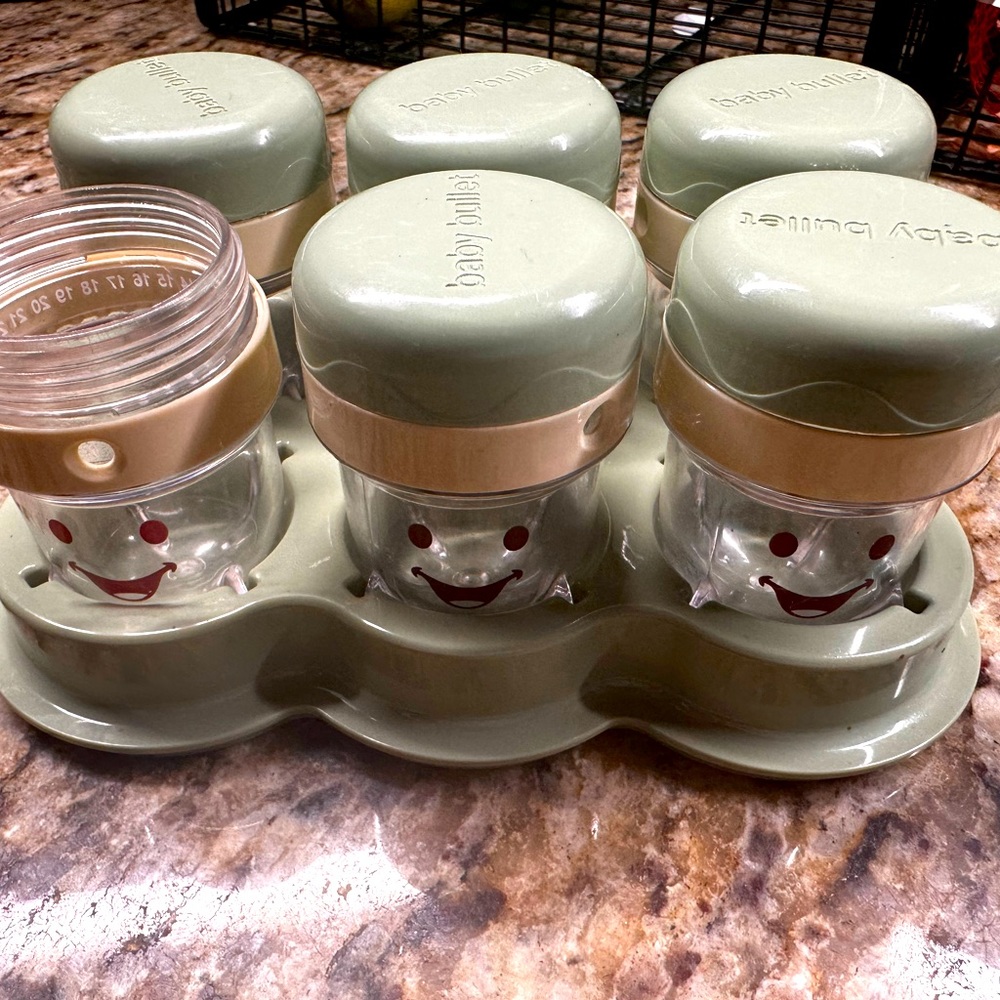 Baby Bullet Containers